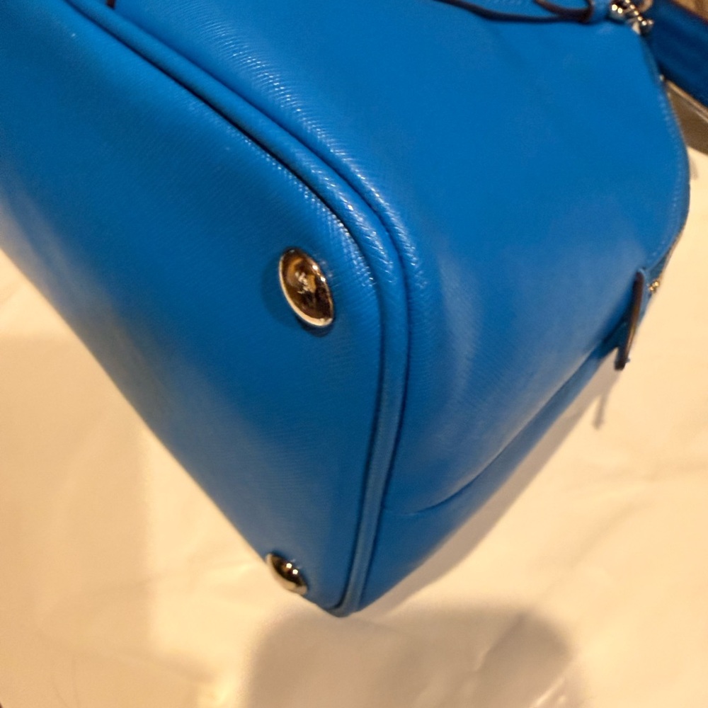 Coach Peyton Leather Cora Domed Satchel in blue saffiano leather - Picture 14 of 17